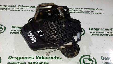 Foto 3ª: Cerradura Puerta Trasera Izquierda Toyota Corolla 2.0 D-CAT 116CV 85KW [1CDFTV] (2006)