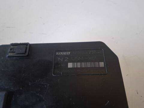 Foto 3ª: Caja Reles Fusibles Renault Kangoo LUXE PRIVILEGE 86CV (2005)