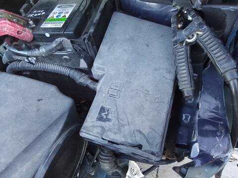 Foto 3ª: Caja Reles Fusibles Ford C Max 1.6 ECOBOOST CAT 150CV 110KW GRAND [JQDB] (2013)