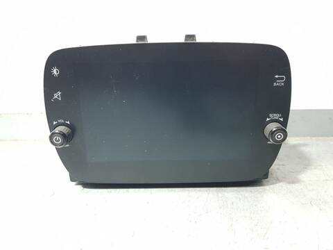 Sistema Audio Radio CD Fiat 500 0.9 CAT 150)