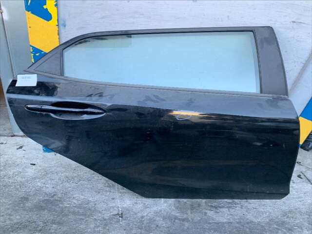 Foto 1ª: Puerta Trasera Derecha Mazda 2 1.4 D 68-75CV 0CV [F6JC] (2008)