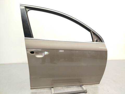 Puerta Delantera Derecha Volkswagen Passat 1.8 TSI 160CV 118KW