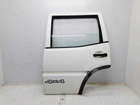 Puerta Trasera Izquierda Nissan Terrano AVENTURA 125CV 92KW