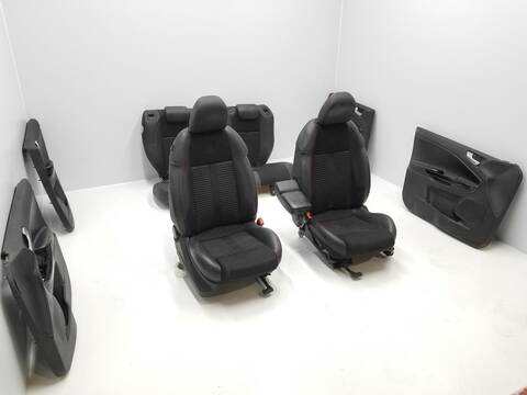 Foto 3ª: Juego Asientos Completos Alfa Romeo Giulietta 2.0 JTDM 140CV [940A5000] (2010)