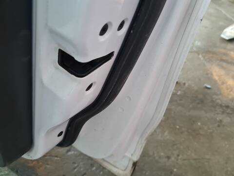Cerradura Puerta Delantera Derecha Ford Kuga TITANIUM S 4X2 140CV 103KW