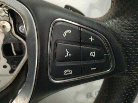 Foto 3ª: Volante Mercedes Clase A 140 A 180 CDI BLUEEFFICIENCY 176.012) 109CV 80KW [K9K] (2016)