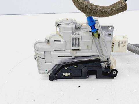 Foto 3ª: Cerradura Puerta Trasera Izquierda Audi A3 1.6 TDI 110CV 81KW [CRK] (2014)