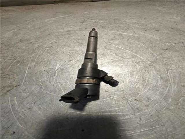 Foto 3ª: Inyectores Hyundai Tucson 2.0 CRDI COMFORT (4WD) [2.0 LTR. - 103 KW CRDI CAT]