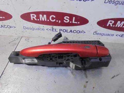 Foto 3ª: Maneta Exterior Delantera Derecha Renault Clio 1.5 DCI DIESEL FAP 90CV 66KW [K9K B6] (2014)