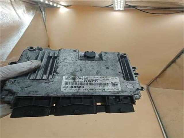 Centralita Motor ECU Ford Fiesta 1.6 TREND [1.6 LTR. - 66 KW TDCI CAT]