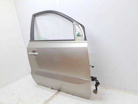 Foto 4ª: Puerta Delantera Derecha Renault Koleos BOSE EDITION 150CV 110KW [M9RX8] (2013)
