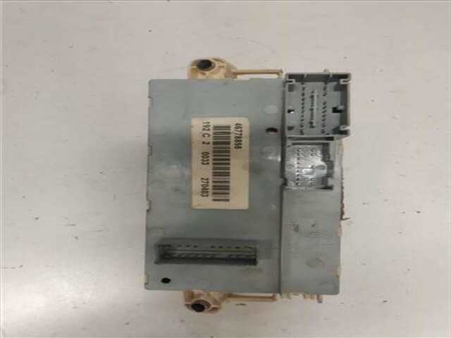 Foto 2ª: Caja Reles Fusibles Fiat Stilo 1.6 16V [1.6 LTR. - 76 KW 16V CAT]