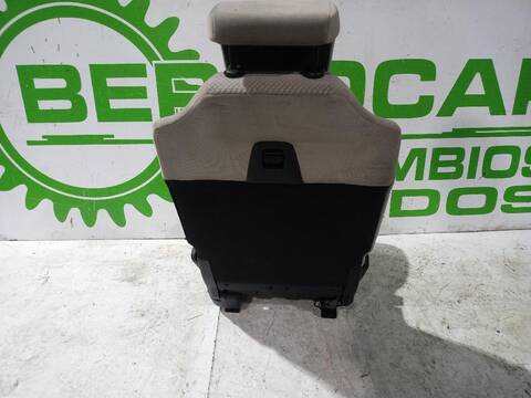 Foto 3ª: Asientos Traseros Citroen C4 EXCLUSIVE AUT. 109CV [9HZDV6TED4] (2006)
