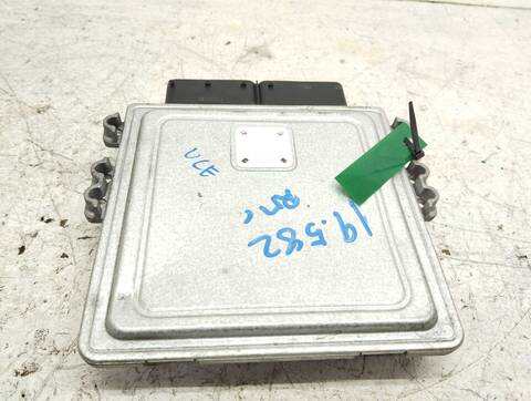 Foto 3ª: Centralita Motor ECU Kia Xceed DRIVE 136CV 100KW [D4FE] (2020)