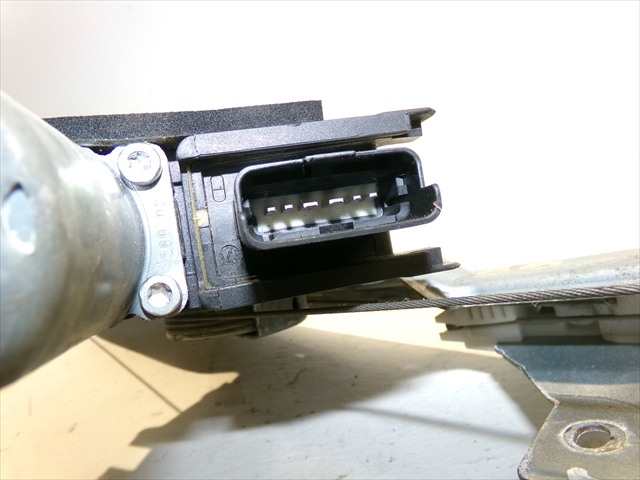 Foto 4ª: Elevalunas Eléctrico Delantero Derecho Peugeot 308 1.6 G 2007-2013 (2008)