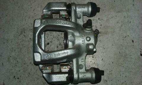 Foto 1ª: Pinza Freno Trasera Izquierdo Mercedes Clase V 200 136CV 100KW (2014)