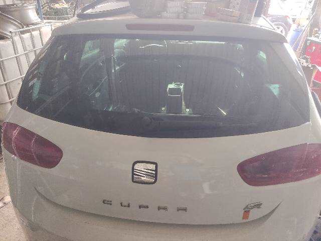 Portón Seat Leon 2.0 TFSI CUPRA