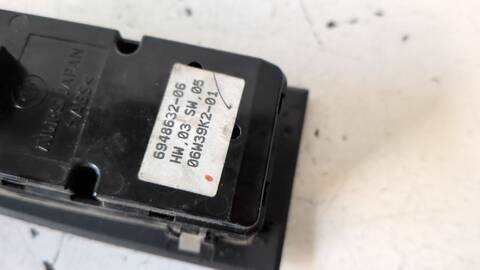 Foto 2ª: Botonera Elevalunas Bmw Serie 3 315 320D 2.0 16V DIESEL 163CV (2007)