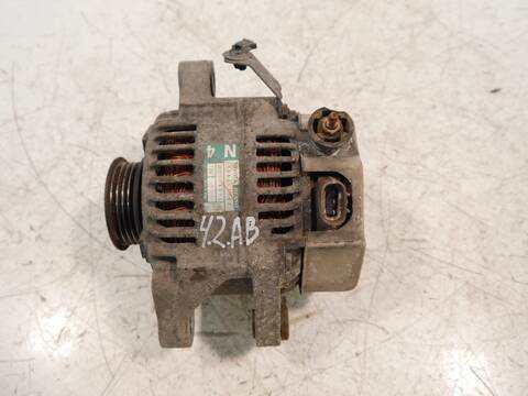 Foto 2ª: Alternador Toyota Yaris 84 CV 62KW [2NZ-FE 2NZ] (2004)