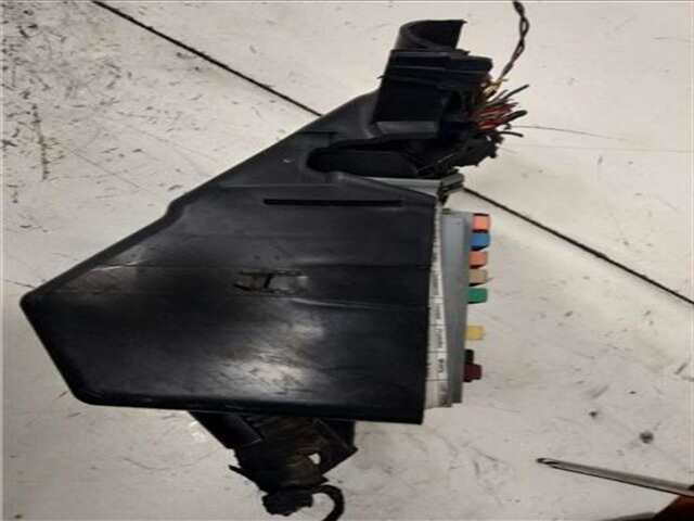 Foto 3ª: Caja Reles Fusibles Fiat 500 1.3 JTD 16V 75CV NUOVA [169A1000]