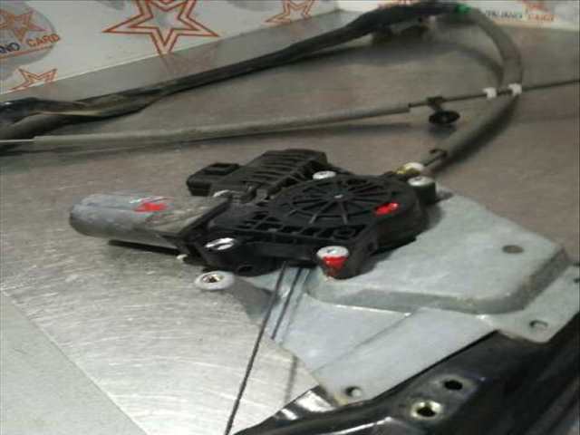 Foto 2ª: Elevalunas Eléctrico Delantero Izquierdo Ford Focus TREND BERLINA 116CV 85KW [F9DA] (2004)