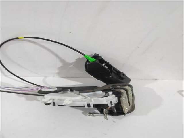 Foto 3ª: Cerradura Puerta Trasera Derecha Toyota Yaris ACTIVE 112CV [2NRFKE] (2017)