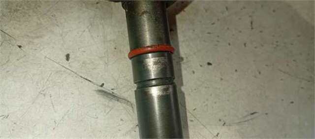 Foto 3ª: Inyectores Isuzu N NPR77 [4JH1-X]