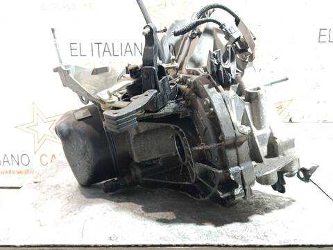 Foto 4ª: Caja Cambios Renault Clio EXPRESSION 90CV 66KW [H4B400] (2013)