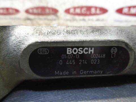 Foto 2ª: Rampa Inyectora Jeep Cherokee 2.5 CRD BASICO 143CV 105KW [99B] (2002)