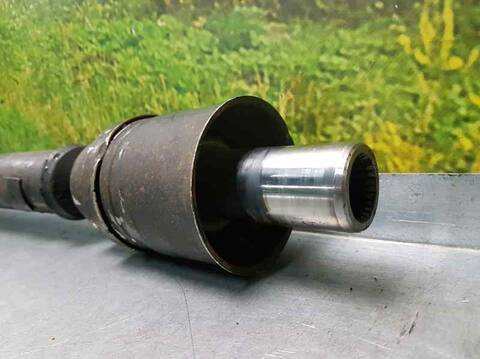 Foto 3ª: Transmision Central Mitsubishi Montero 3.2 DI-D GLS 3-PTAS.) 165CV 121KW [4M41] (2001)