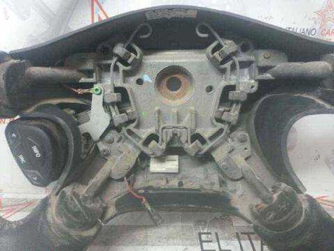 Foto 4ª: Volante Nissan Almera VERSION INDEFINIDA (2000)