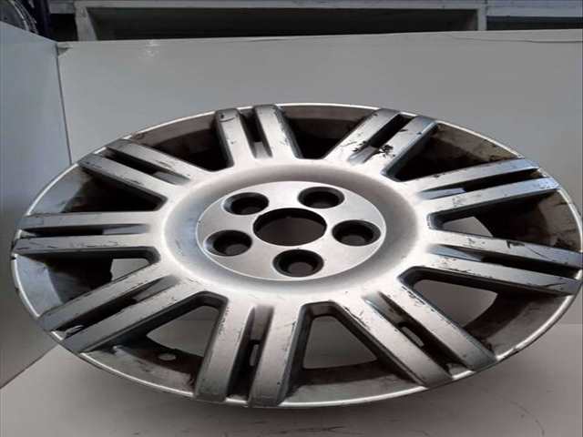 Foto 1ª: LLanta Aleacion Ford C Max VERSION INDEFINIDA (2010)