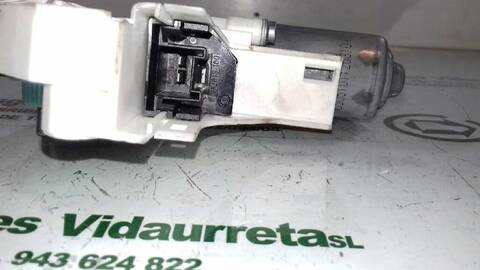 Foto 3ª: Elevalunas Eléctrico Trasero Derecho Audi A4 BASICO AVANT 136CV 100KW [CJCB] (2011)