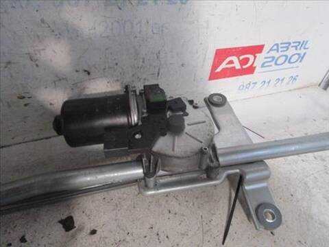 Foto 2ª: Motor Limpia Delantero Mercedes Vito 111 CDI 109CV 80KW FURGON [OM 646.982] (2005)
