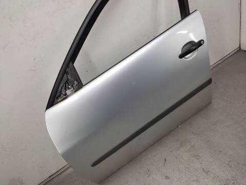 Foto 3ª: Puerta Delantera Izquierda Seat Cordoba 1.9 TDI 100CV 74KW [ATD] (2005)