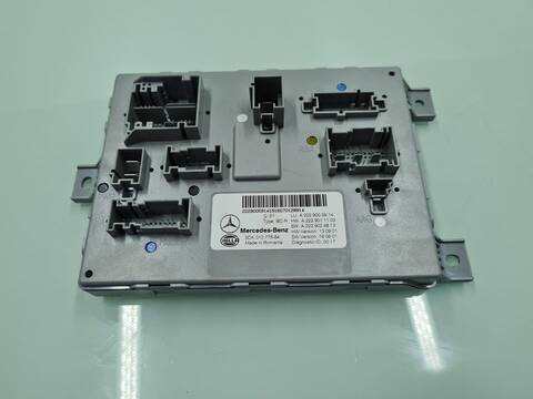 Caja Reles Fusibles Mercedes Clase C 160 C 220 CDI BLUETEC 205.004) 170CV 125KW