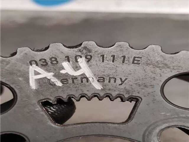 Foto 2ª: Arbol de Levas Audi A4 1.9 TDI (96 KW) [1.9 LTR. - 96 KW TDI] [AWX]