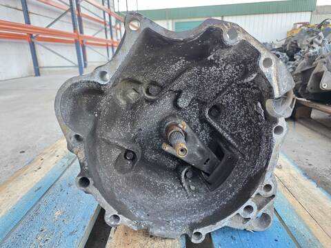 Caja Cambios Volvo 940 2.4 TD BERLINA 122CV 90KW