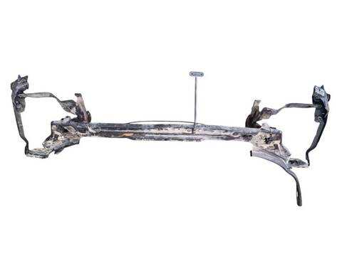 Foto 2ª: Paragolpes Delantero Mercedes Clase C 160 C 220 CDI 204.002) (2007)