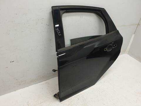 Foto 3ª: Puerta Trasera Izquierda Ford Focus TREND (2014)