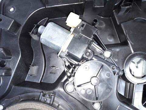 Foto 3ª: Elevalunas Eléctrico Delantero Derecho Ford Fiesta 1.4 TDCI CAT 68CV 50KW [F6JD] (2009)