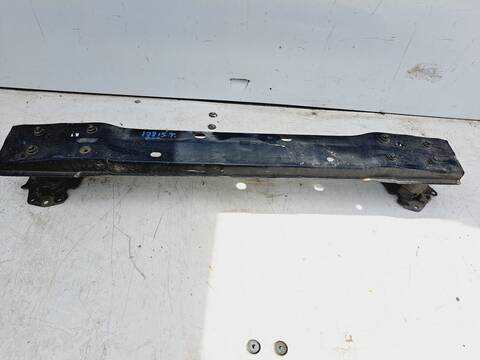 Refuerzo Paragolpes Trasero Toyota Auris 1.8 16V HIBRIDO) 99CV 73KW