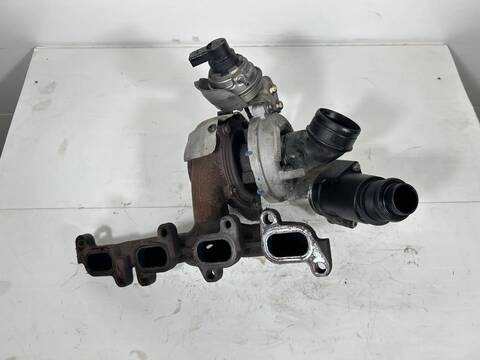 Foto 2ª: Turbocompresor Audi A3 8P 1 6 TDI 105 CV 77KW [CAY CAYC] (2011)