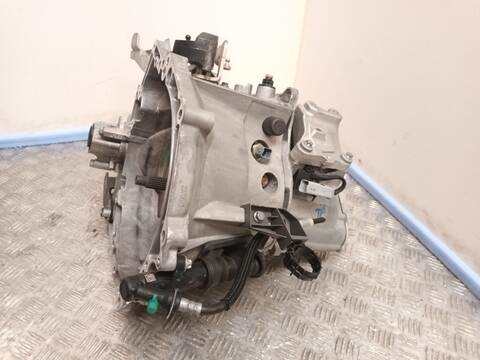 Foto 3ª: Caja Cambios Peugeot 2008 1.2 PURETECH 100 101CV 74KW [HN05] (2024)