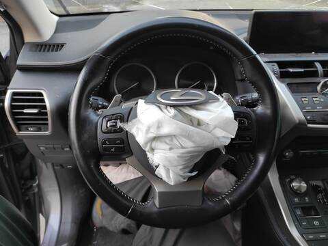 Volante Lexus NX 2ARFXE