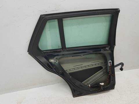 Foto 3ª: Puerta Trasera Izquierda Mercedes Clase C 160 C 250 T CDI 4-MATIC BE 204.282)