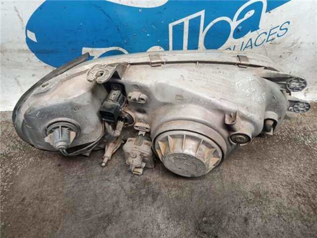 Foto 3ª: Faro Izquierdo Kia Carnival 2.9 TD [J3]