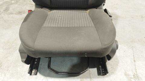 Foto 2ª: Asiento Delantero Izquierdo Ford Transit 2.0 ECOBLUE 130CV 96KW FURGONETA [YMF6] (2017)