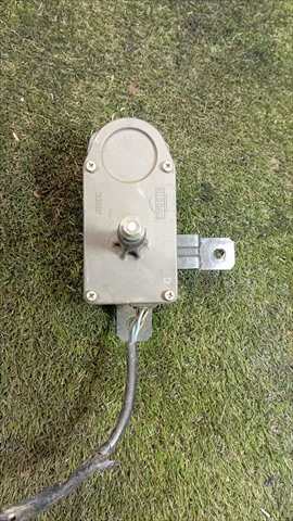 Foto 4ª: Motor Limpia Delantero Nissan Patrol 2.8 TD DAKAR II, 115 CV 3P [RD28T] (1992)