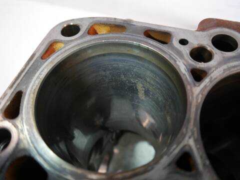 Foto 1ª: Bloque Motor Audi A3 140 CV 103KW (2010)